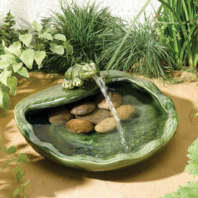 Smart Garden Solar Ceramic Glazed Frog Garden Water Feature Fountain Bird Bath from B&Q