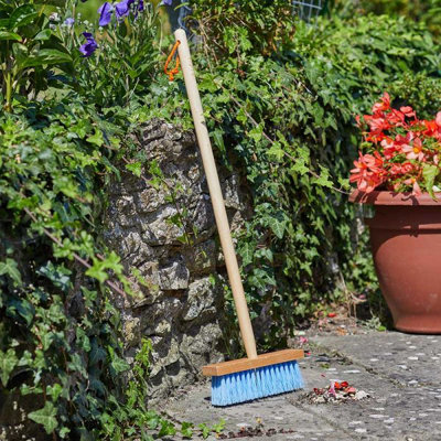 Smart Garden Marco Paul Kid's Gardening ToolSweeping Brush from B&Q