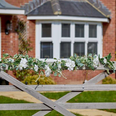 B&Q -  Marco Paul 6Ft Artificial Flower GarlandHeavenly Hydrangea