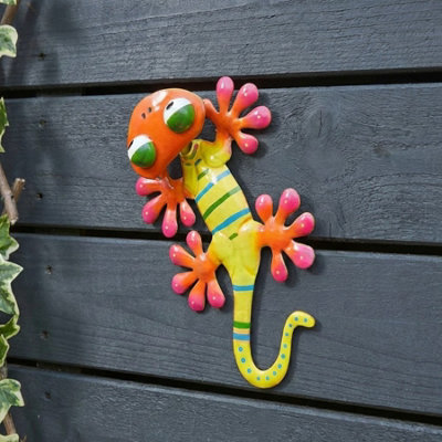 Garden Greatness Yellow Gecko Garden Lizard Wall Art from B&Q