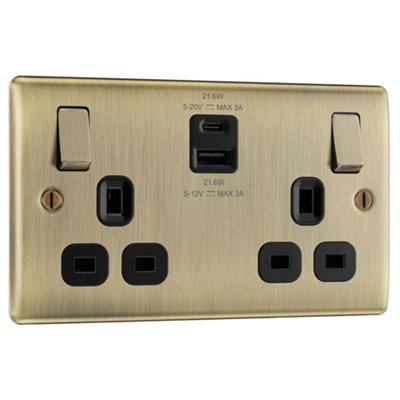 Bg Antique Brass Double 13A 22W Raised Slim Switched Screwed Socket With UsbX2 & Black Inserts from B&Q
