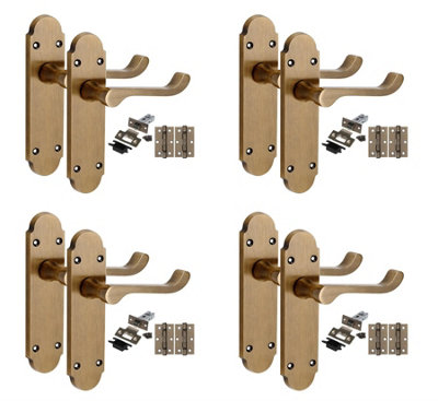 B&Q -  4 Pairs Victorian Epsom Design Scroll Interior Door Handle Antique Brass With 2.5" Latch & Hinges168mm X 40mm