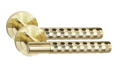 1 Pair Knurled Hex Cut T-Bar Internal Door Handles Satin Brass FinishGolden Grace from B&Q