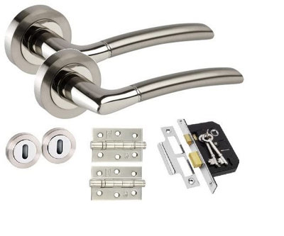 Golden Grace Indiana Style Chrome Internal Door Handles On Rose Dual Finish W/ Ball Bearing Hinges & 64mm Lock Set (Key Lock Set) from B&Q