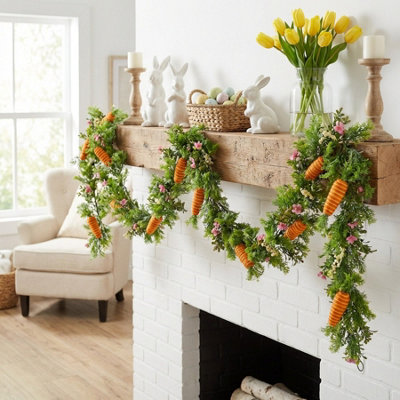 Garden Greatness Charming Decorative Easter Carrot Garland