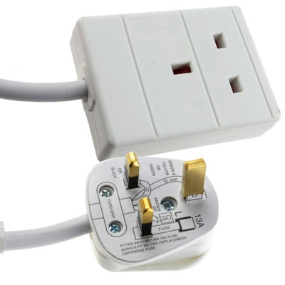 B&Q -  1 Gang Single Way Uk 13A Mains Power Socket Extension Lead White 1M