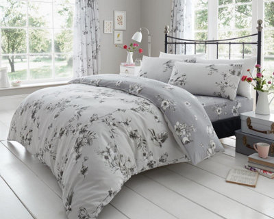Smart Living Duvet Cover With Pillowcases Polycotton Quilt Bedding Covers Comfy Breathable Comforter Cover SetGrey from B&Q