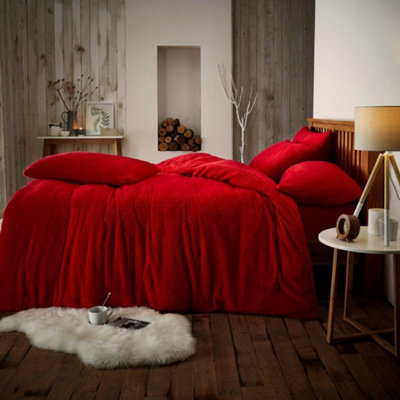 B&Q Smart Living Teddy Bear Fluffy Bedding Set, Thermal Warm & Cosy Super Soft Fleece Duvet Cover Set With Pillowcases - Red