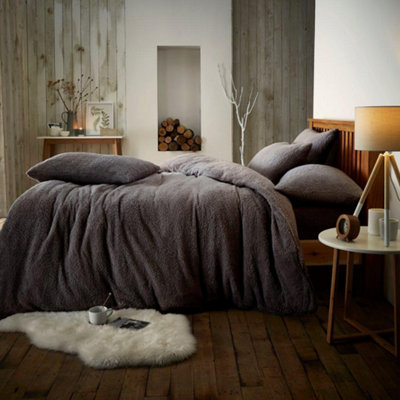 Smart Living Teddy Bear Fluffy Bedding SetThermal Warm & Cosy Super Soft Fleece Duvet Cover Set With PillowcasesCharcoal from B&Q