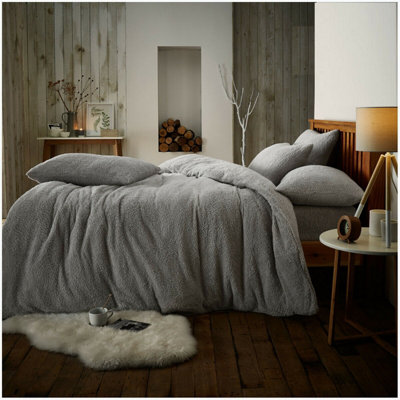 Smart Living Teddy Bear Fluffy Bedding SetThermal Warm & Cosy Super Soft Fleece Duvet Cover Set With PillowcasesSilver from B&Q