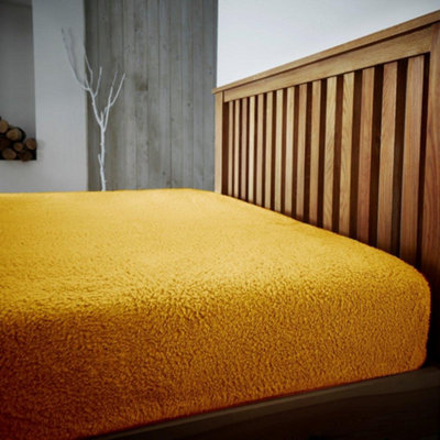 B&Q Smart Living Teddy Fleece Fitted Bed Sheet Plain Thermal Warm Soft Luxury Fluffy Cuddly Cosy Bedding - Ochre