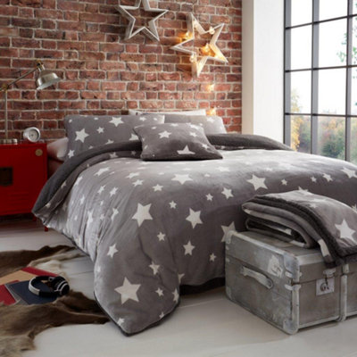 Smart Living Teddy Bear Fluffy Bedding SetThermal Warm & Cosy Super Soft Fleece Duvet Cover Set With PillowcasesGrey from B&Q
