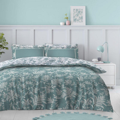 Gc Gaveno Cavailia Excluisve Range Printed Georgiana Double Duvet Cover Bedding Set from B&Q