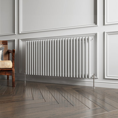 B&Q -  Traditional 3 Column Radiator White Horizontal (H)600mm (W)1190mm 7730 Btu Cast Iron Style Radiator