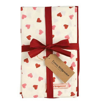 Linen Set: Emma Bridgewater Pink Hearts Oven Glove And Tea Towel SetCotton from B&Q