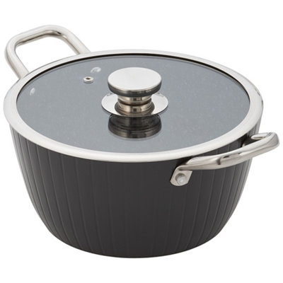 Judge Evertough Non-Stick Casserole 24Cm / 3.8LBlack from B&Q