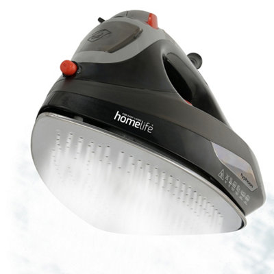 B&Q -  'typhoon' 2200W Steam IronStainless Steel Soleplate