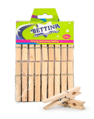 Arix Bettina 32 Pc Hardwood Clothes Pegs from B&Q