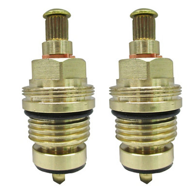 Plumbsure Brass Threaded Tap Gland (Dia)8mmPack Of 2 from B&Q