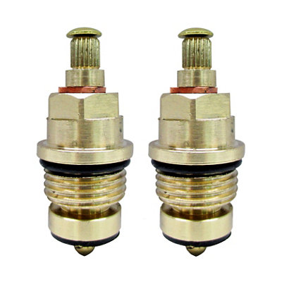 Plumbsure Brass Threaded Tap Gland ½" (Dia)8mmPack Of 2 from B&Q