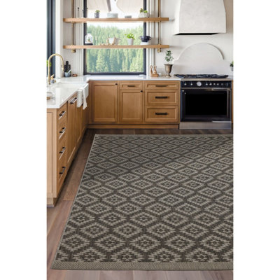 Melrose Eden Genesis Silver Indoor Outdoor Large Area Rug 3mm Pile Height160/230Cm from B&Q