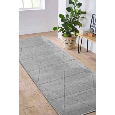 B&Q -  Solid Grey Lines Design Indoor Medium Area Runner Rug 12mm Pile Height 060/200Cm