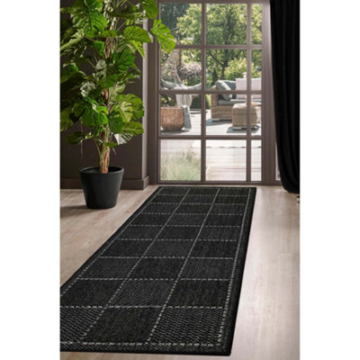 B&Q -  County Flatweave Black Check Design Indoor Non-Slip Large Area Runner Rug 060/230Cm