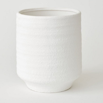 Bloom Medium White Terracotta VaseModern Vase For Fresh Or Artificial Flower Stem Bouquet ArrangementsH21.5 X 18.5Cm Diameter from B&Q