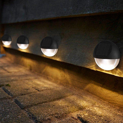 4 X Black Solar Powered Led Ivy Wall Or Fence Lights3 Lumen Weather Resistant Outdoor Garden LightingEach H8.5 X W9 X D3.5Cm from B&Q