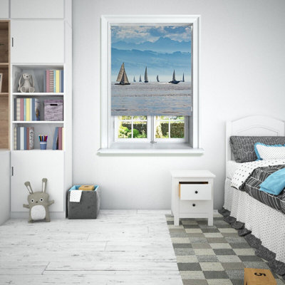 B&Q -  Photographic Blackout Roller Blinds For Bedroom Windows(120 X 140 Cm)Scenic Sailing