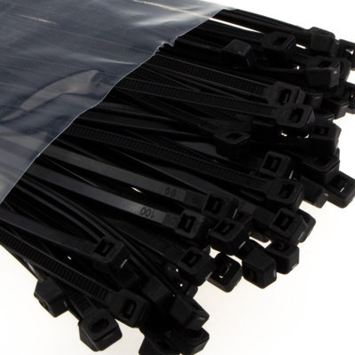 Entie Black Cable Ties 3.6mm X 200mm Nylon 66 Ul Approved (100 Pack) from B&Q