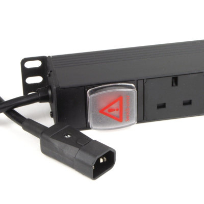 B&Q -  Pdu Uk Sockets 12 Way With C14 Iec Plug Power Distribution Unit Vertical 3M