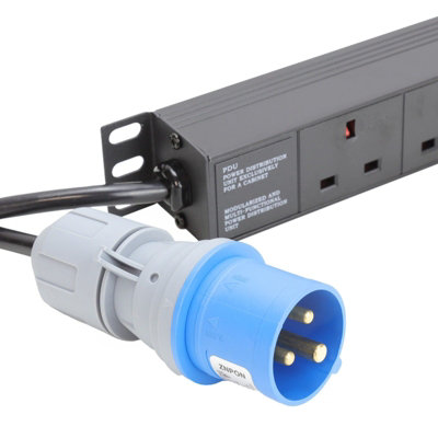 Kenable Pdu Uk Sockets 10 Way To 16A Commando Power Distribution Unit Vertical 3M from B&Q