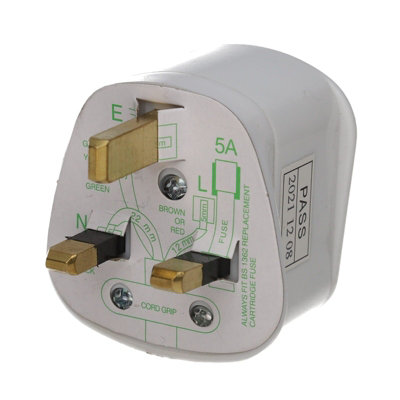 Kenable Rewireable Surge Protected 3 Pin Uk Mains Plug Fitted 5A Amp Fuse White from B&Q