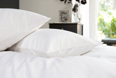 The Lyndon Company 400 Thread Count Sateen Housewife Pillowcase from B&Q