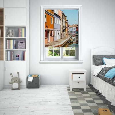 B&Q -  Photographic Blackout Roller Blinds For Bedroom Windows(120 X 140 Cm)Colored Venice