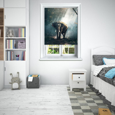Lister Cartwright Photographic Blackout Roller Blinds For Bedroom Windows(150 X 140 Cm)Elephant from B&Q
