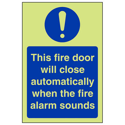 V Safety Door Close When Alarm Sounds Fire SignGlow In Dark100X150mm (X3) from B&Q