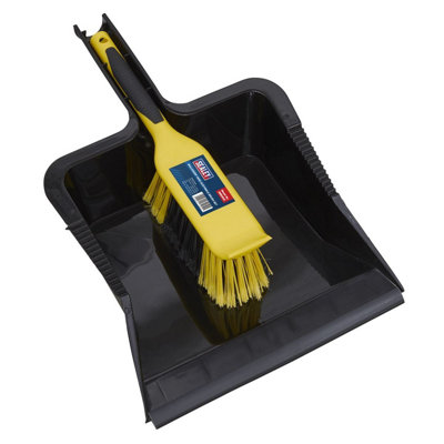 Sealey Bulldozer Yard Dustpan & Brush Set Bm04Hx from B&Q