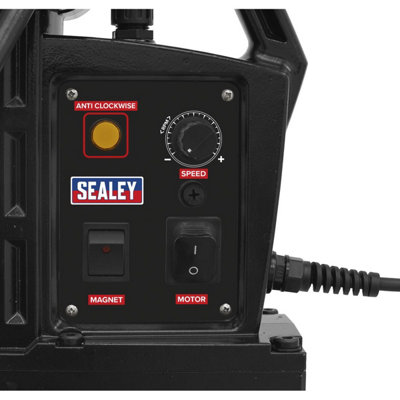B&Q Sealey Magnetic Drilling Machine Heavy-Duty 60Mm 230V Mag60230vhd