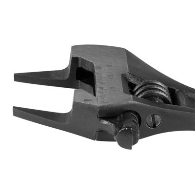 Sealey Black Ak9568 Premier Low Profile Jaw Adjustable Wrench 140Mm