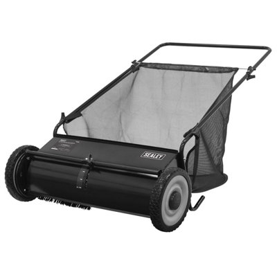 Sealey SLS26 Hand Push Garden Lawn Sweeper - Image 6