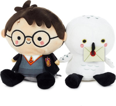 B&Q -  Better Together Harry Potter And Hedwig Magnetic Plush Stuffed Toys Set Of 2