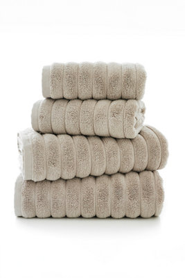The Lyndon Company Ribbleton Zerotwist Cotton Bath Towel
