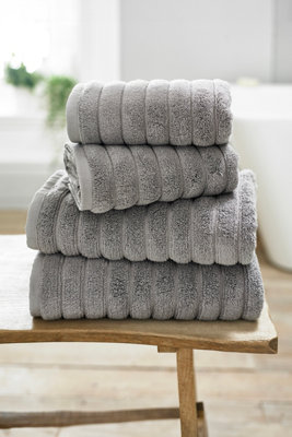 The Lyndon Company Ribbleton Zerotwist Cotton Bath Towel