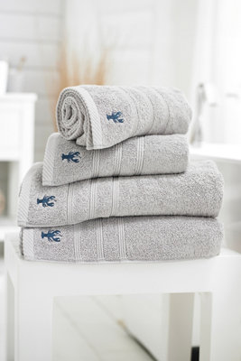 Lobster Creek Kaleidoscope 550Gsm Combed Cotton Towels from B&Q