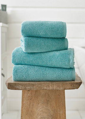 Deyongs Romeo Quik Dri Cotton Towel from B&Q