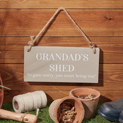 Langs Wooden Plaque Grandad's Shed Sign from B&Q