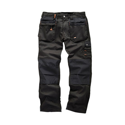 B&Q -  Worker Plus Black Men's Multi-Pocket TrousersW34" L32"