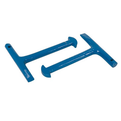Silverline Manhole Keys 2Pk Tst-868537 from B&Q